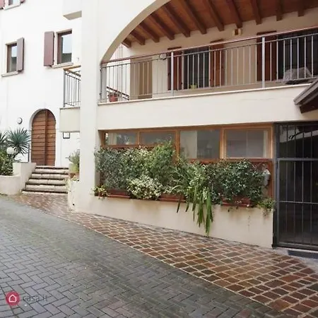 Al Vallone Desenzano del Garda