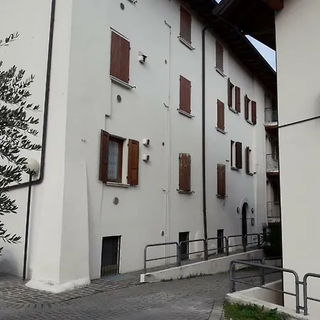 Al Vallone Desenzano del Garda